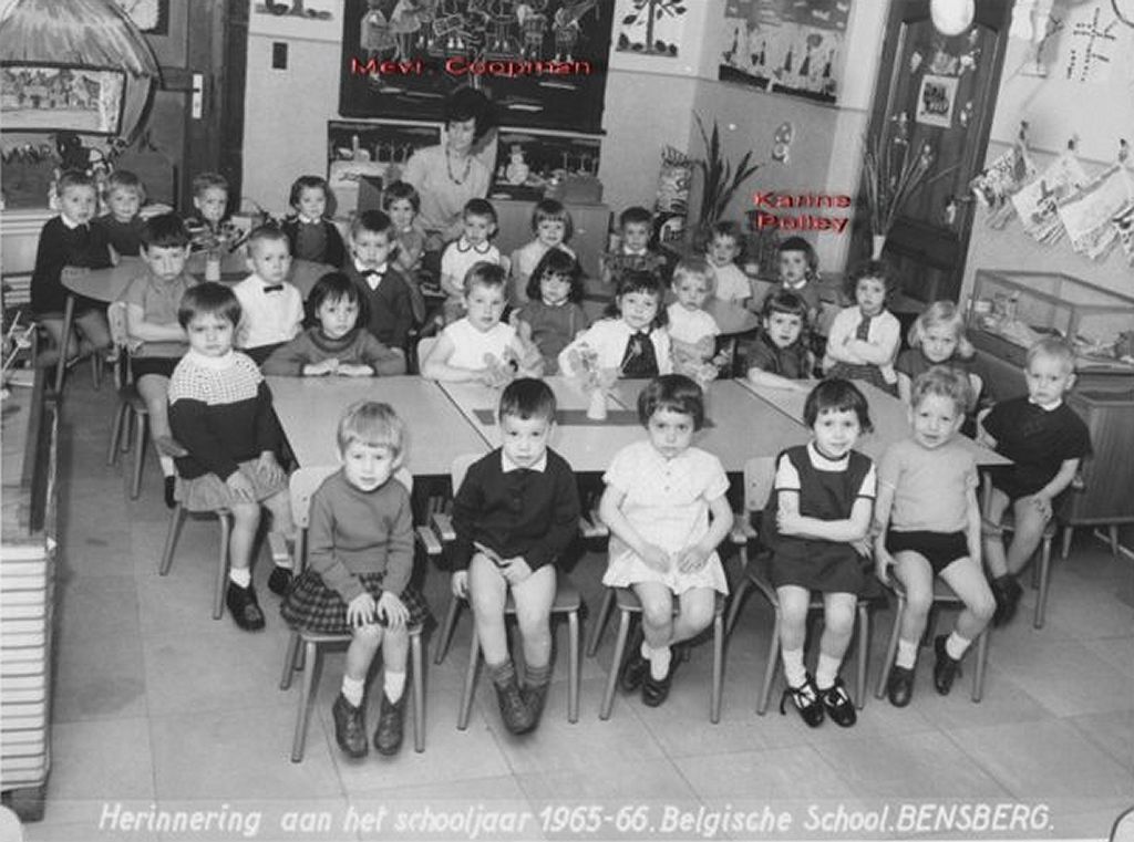 BSD Bensberg, school IJzer, 1966-67, Meester Bloemen
Klasfoto's ingestuurd door Nelly Polley
