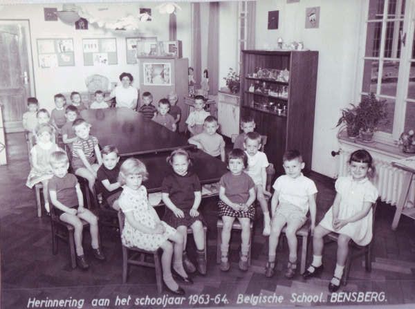 BSD, Bensberg, school IJzer, 1963-64
Klasfoto's ingestuurd door Francis Litsenborgh
